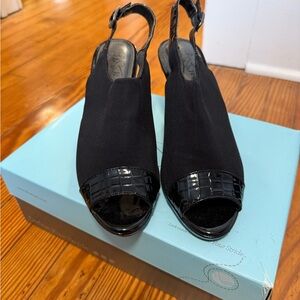 Black Slingback Peep-Toe Sandals